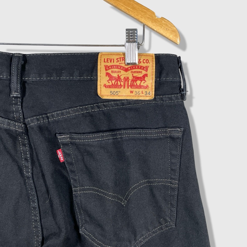 Levi's 505 Regular Fit Jeans Mens 36x34 Black Denim Classic Workwear - Picture 5 of 9